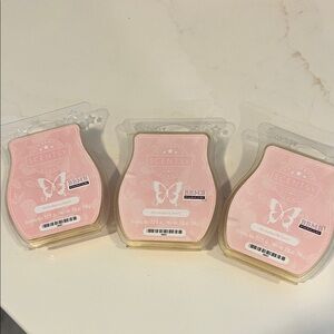 Scentsy Strawberry Swirl Wax Bars - Light Pink Set of 3